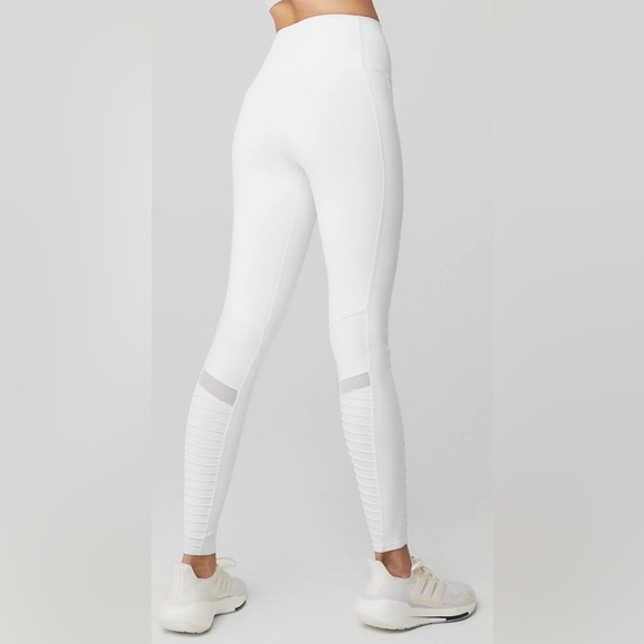 NWT Alo Yoga High Waist Moto Leggings White White Glossy Size S - Picture 3 of 8